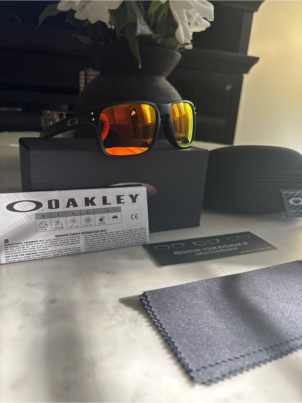 Oakley Holbrook polarized sunglasses